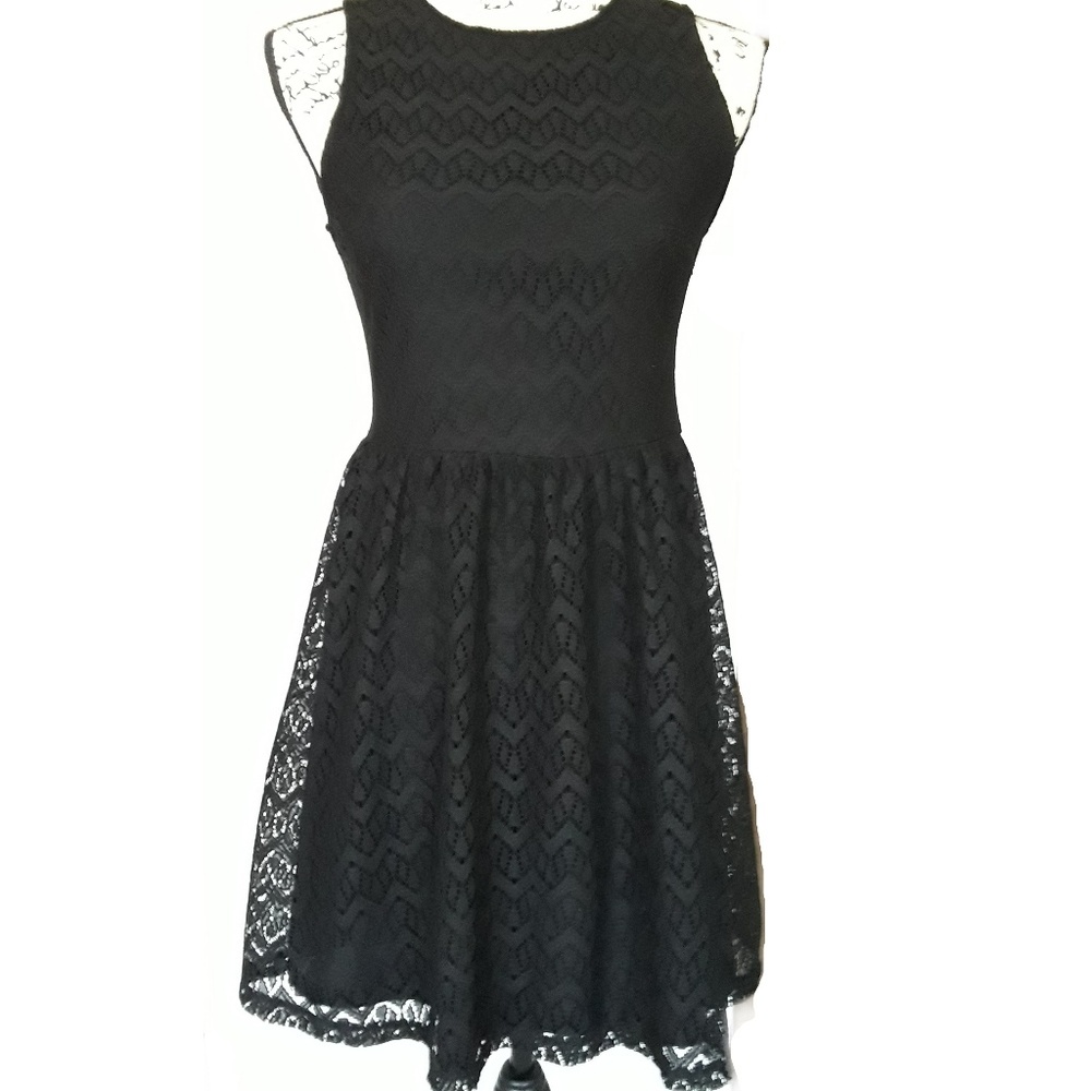 Black lace dress
